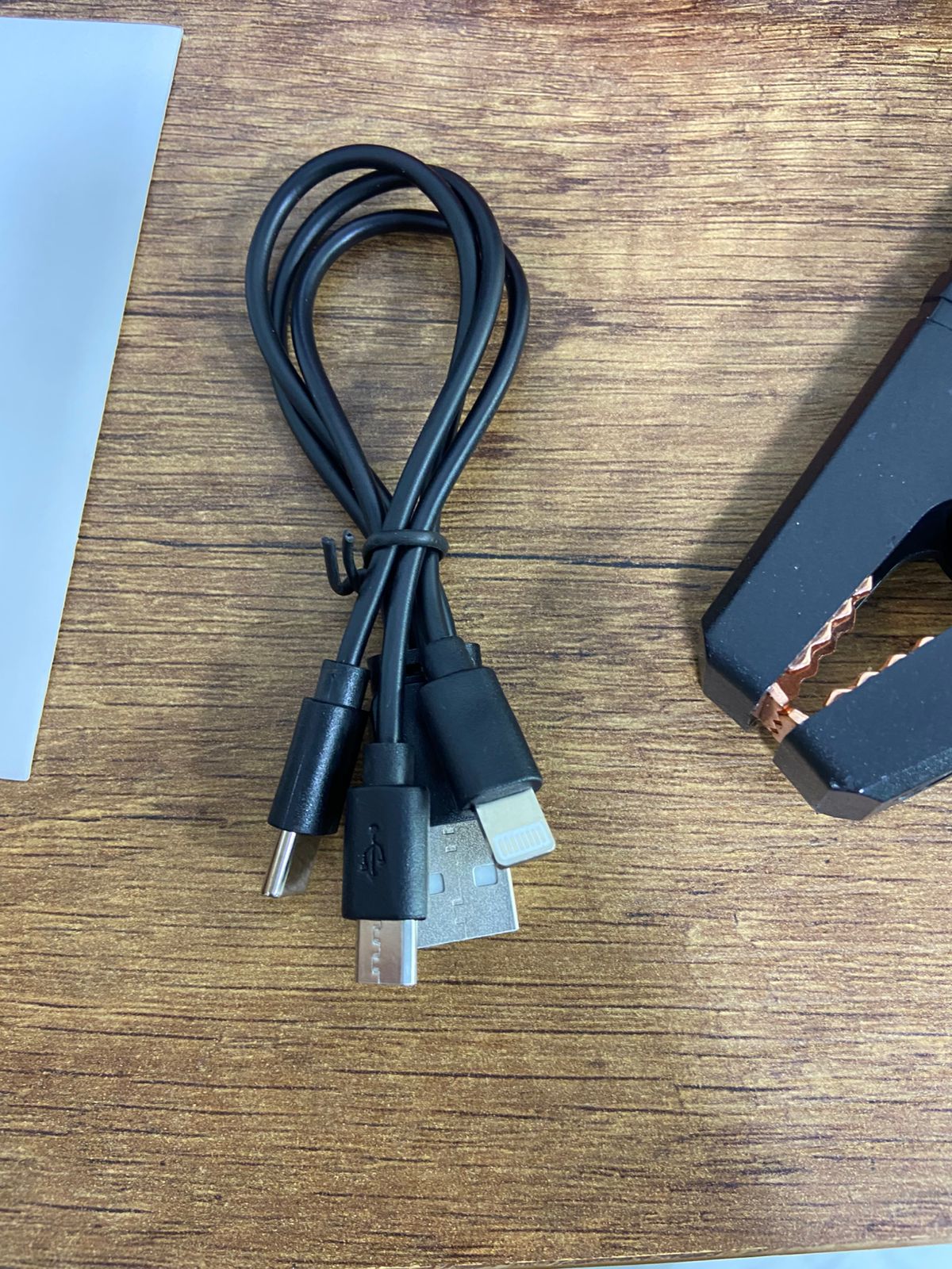 INICIADOR/CARGADOR DE BATERÍA CON COMPRESOR PARA LLANTAS