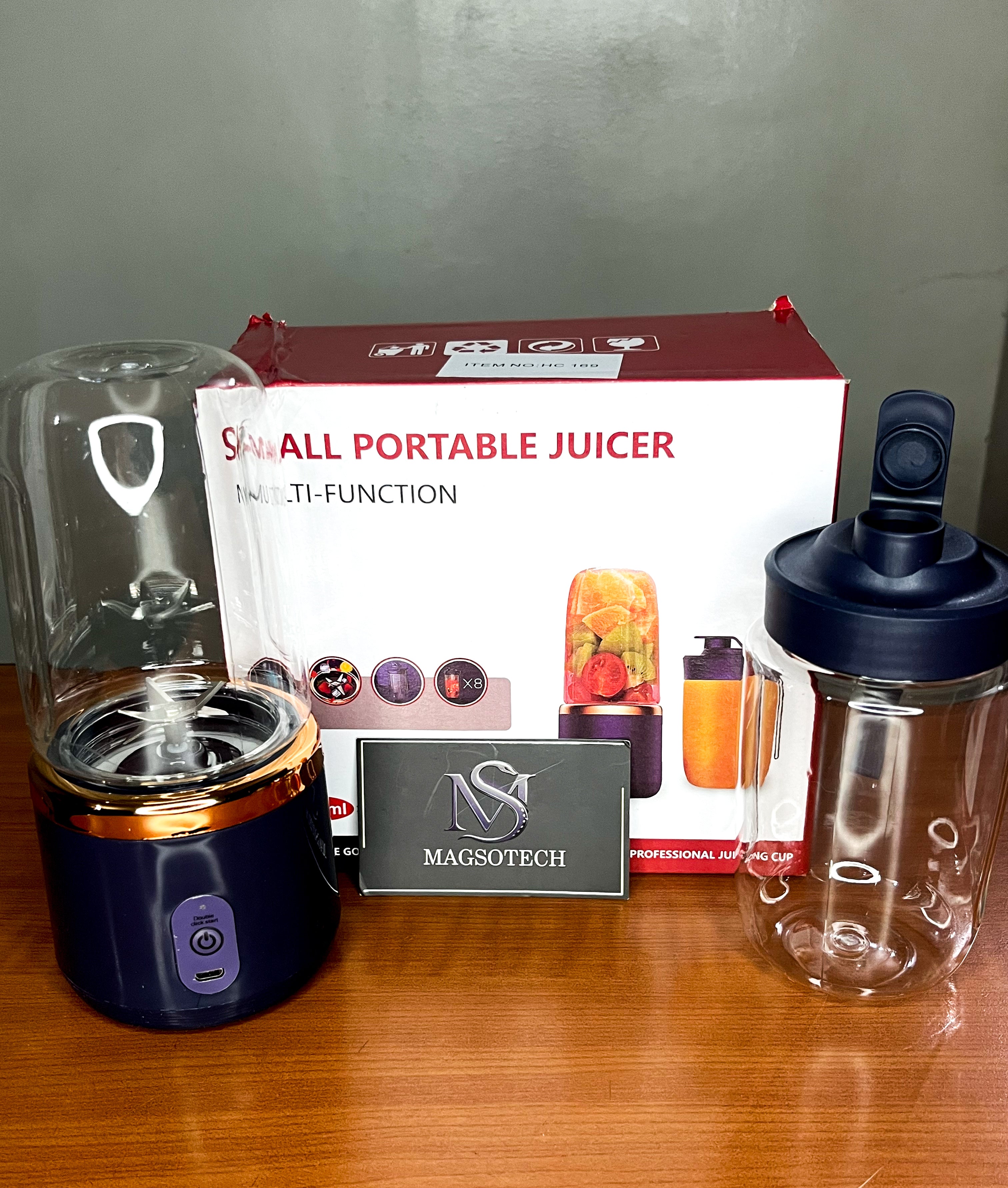 MINI LICUADORA PORTATIL (2 VASOS)